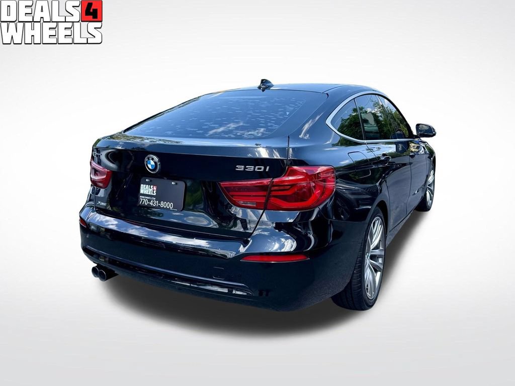 Used 2018 BMW 330i Gran Turismo xDrive AWD/4WD image 3