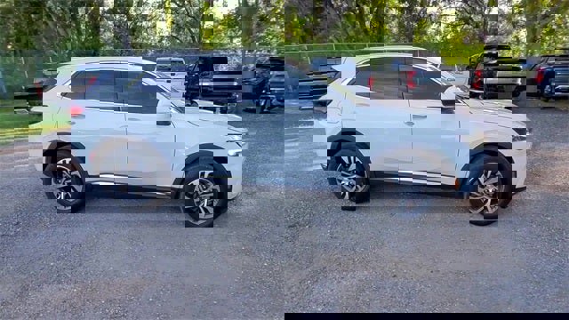 Used 2021 Buick Envision Essence image 45