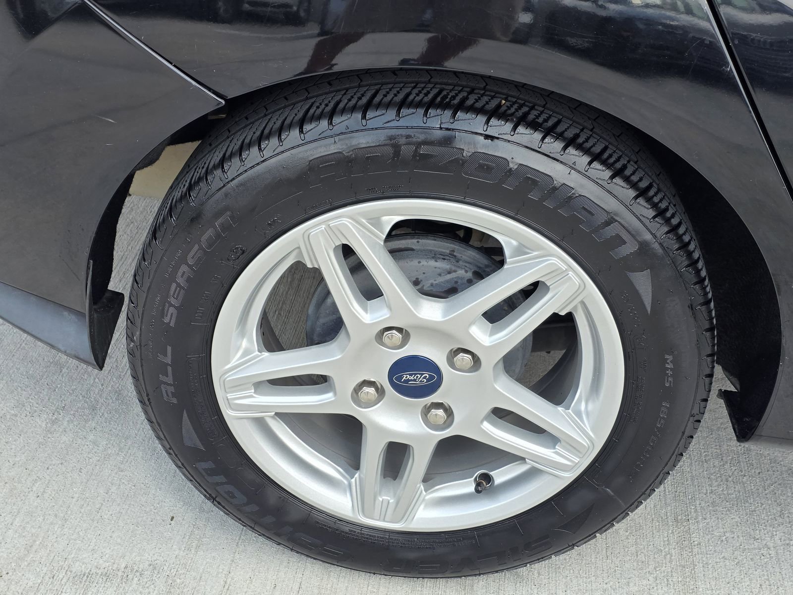 Used 2019 Ford Fiesta SE image 32