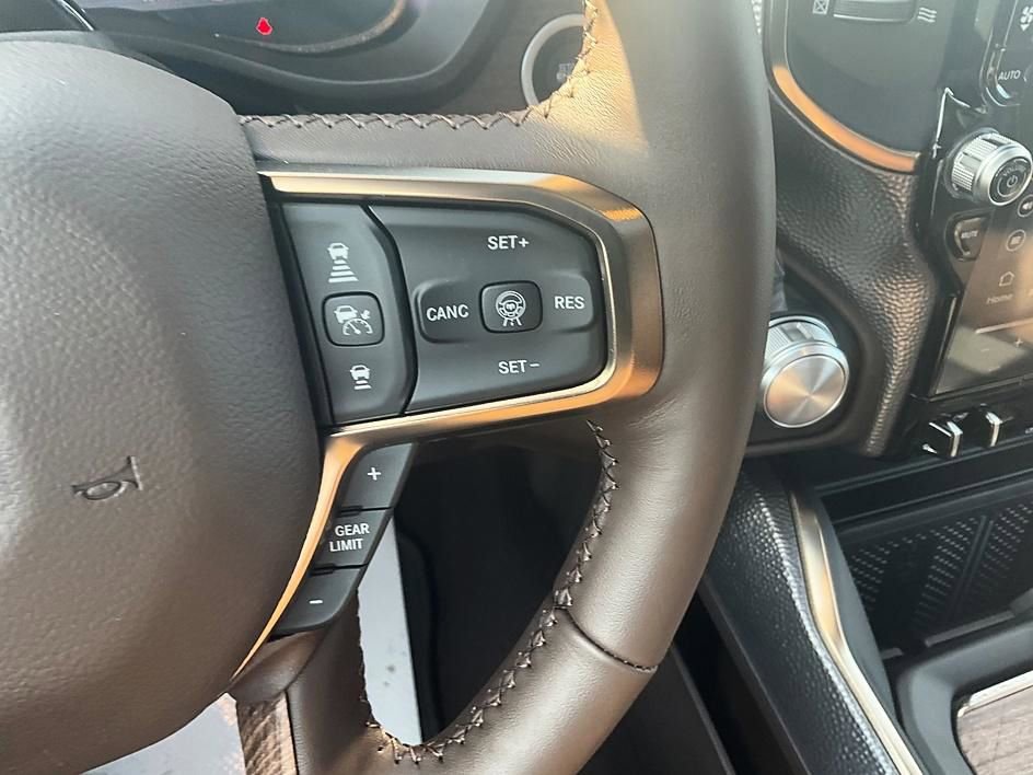 New 2026 RAM 1500 Limited AWD/4WD image 36