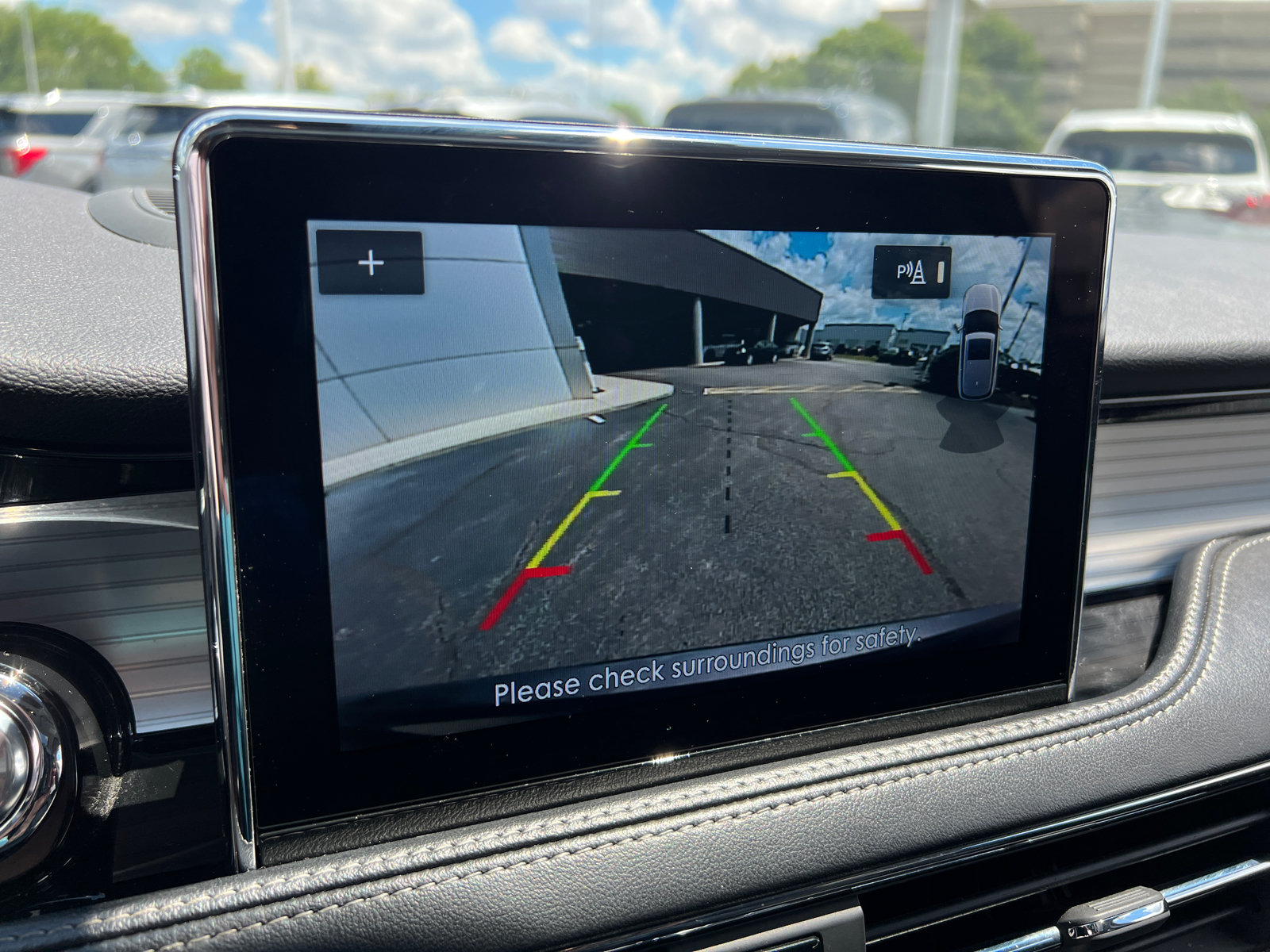 Certified 2022 Lincoln Corsair AWD w/ Premium Package image 20