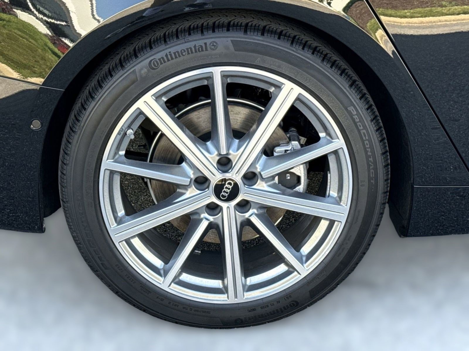 New 2025 Audi A6 Premium image 23