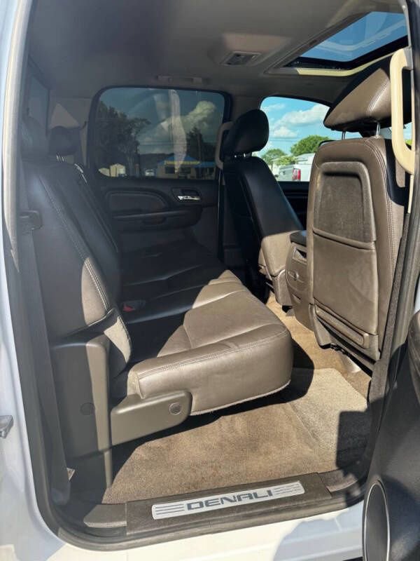 Used 2013 GMC Sierra 3500 Denali image 14