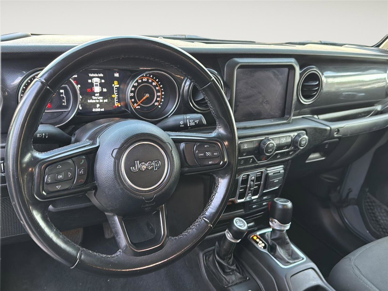 Used 2022 Jeep Gladiator Sport image 17