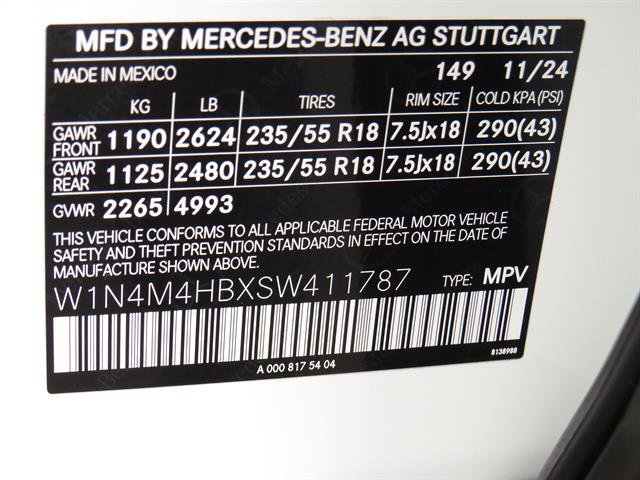 Used 2025 Mercedes-Benz GLB 250 4MATIC image 8