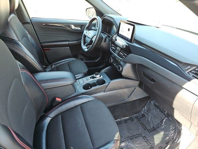 Used 2024 Ford Escape ST-Line AWD/4WD image 11