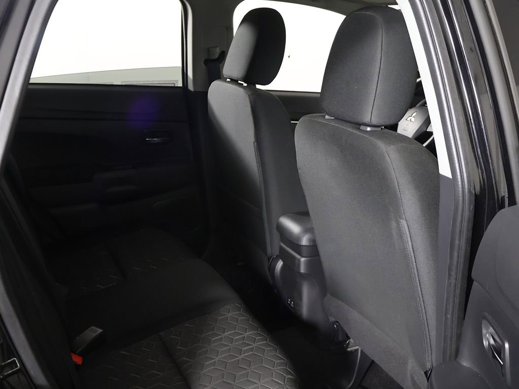 Used 2024 Mitsubishi Outlander Sport LE AWD/4WD image 25