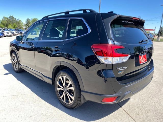 Used 2022 Subaru Forester Limited AWD/4WD image 3