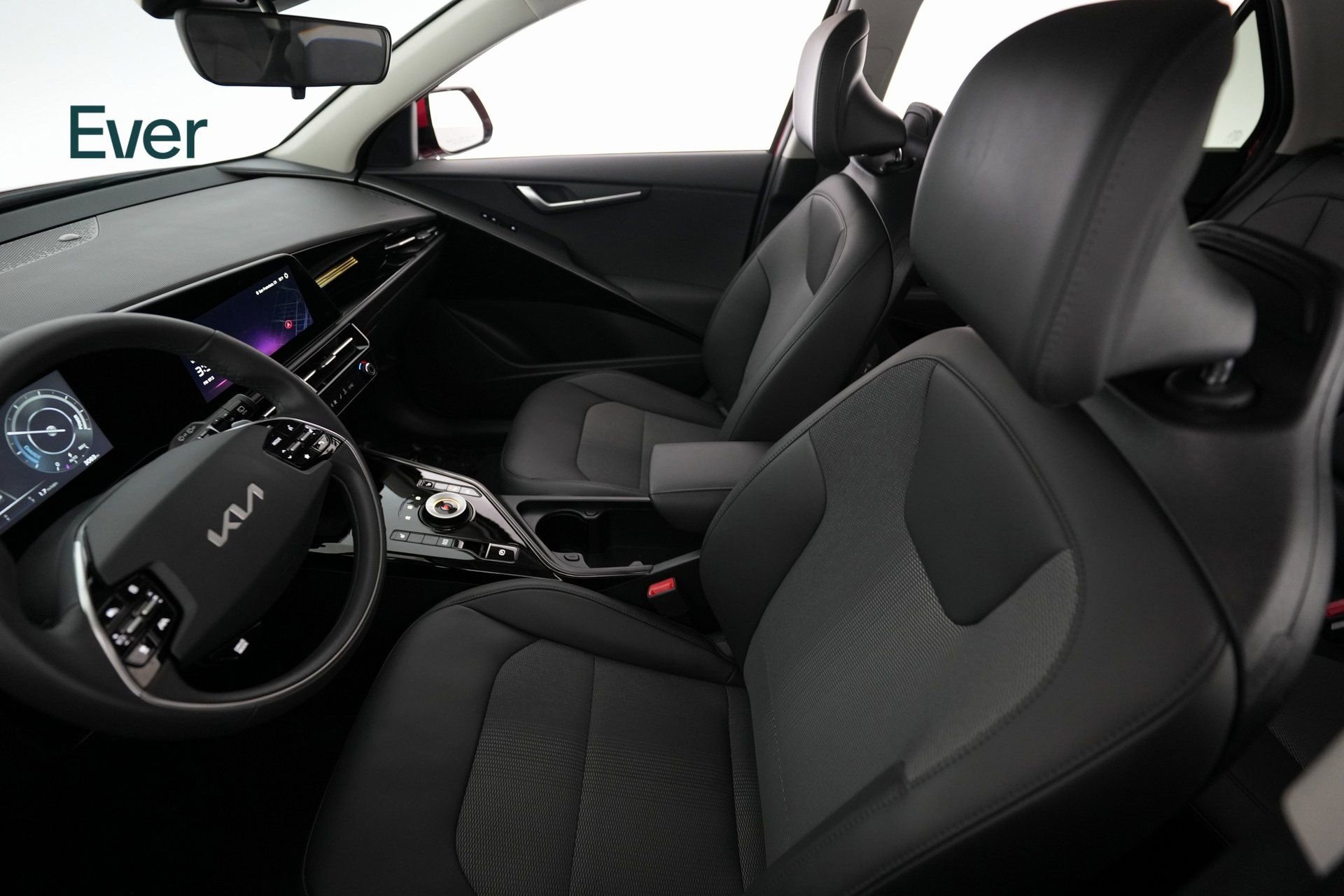 Used 2025 Kia Niro Wind image 7