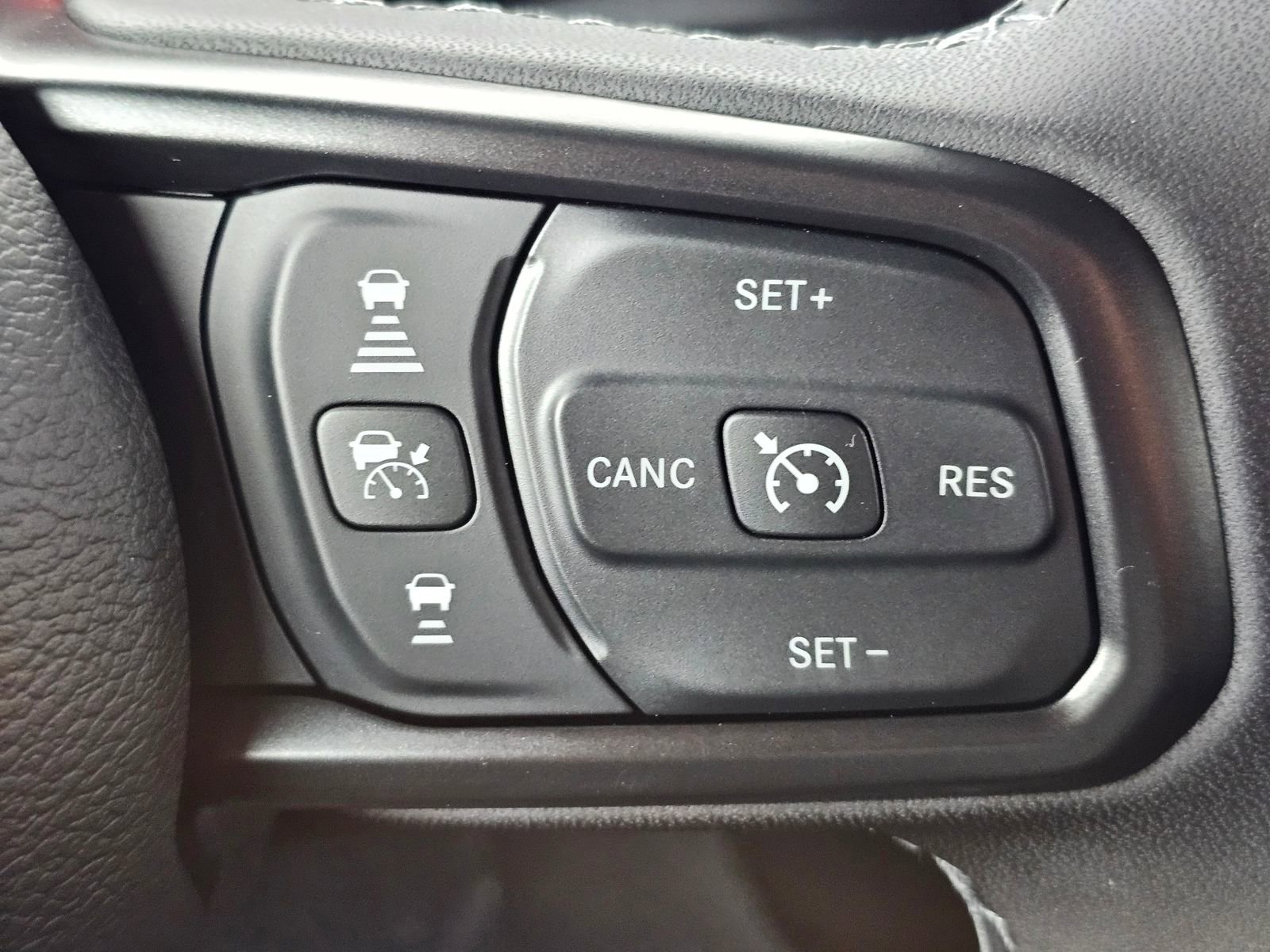New 2026 Jeep Wrangler Unlimited Sport AWD/4WD image 18