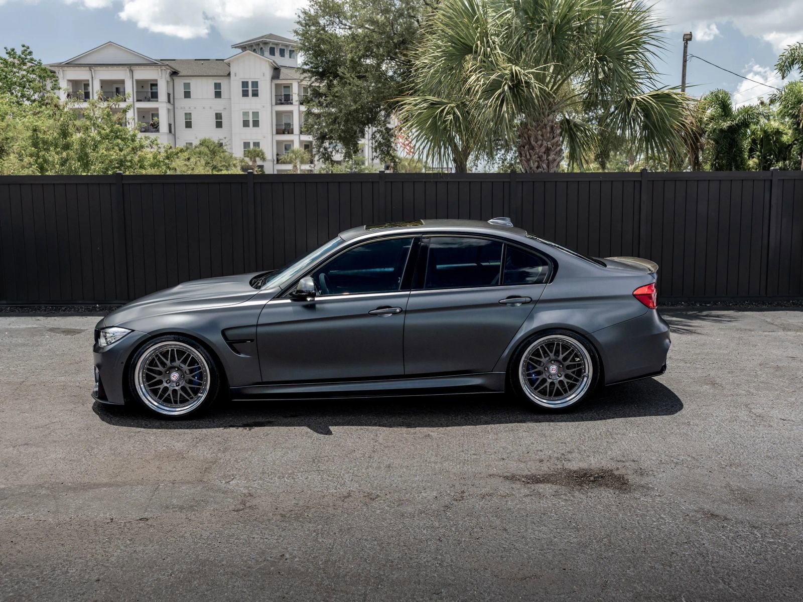 Used 2017 BMW M3 RWD image 30