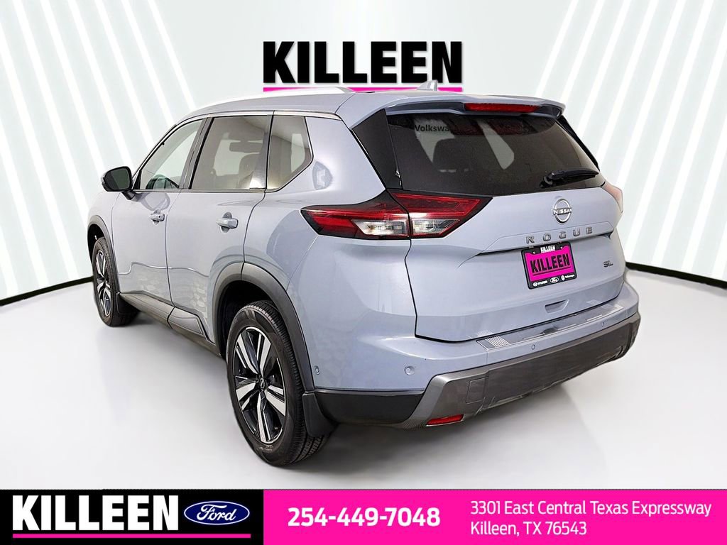 Used 2024 Nissan Rogue SL FWD image 6
