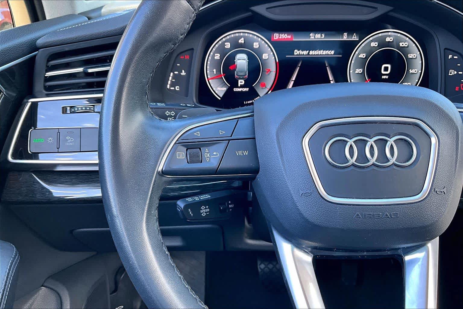 Used 2023 Audi Q7 3.0T Premium Plus AWD/4WD image 19