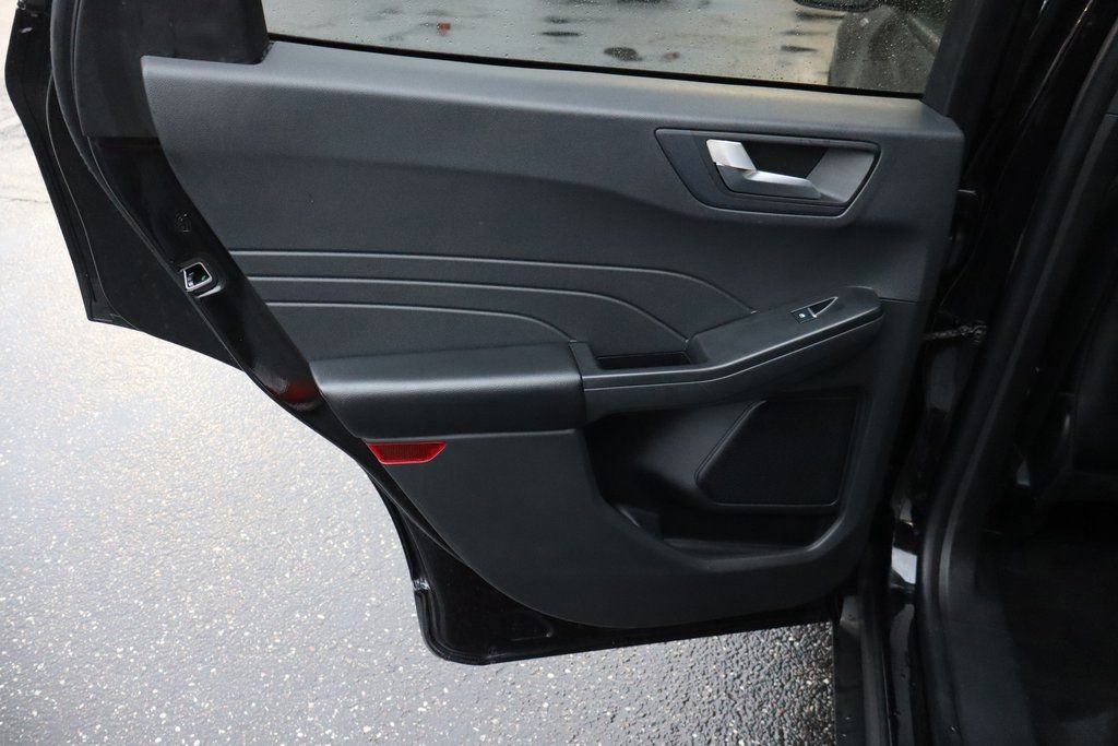 Used 2023 Ford Escape ST-Line image 29