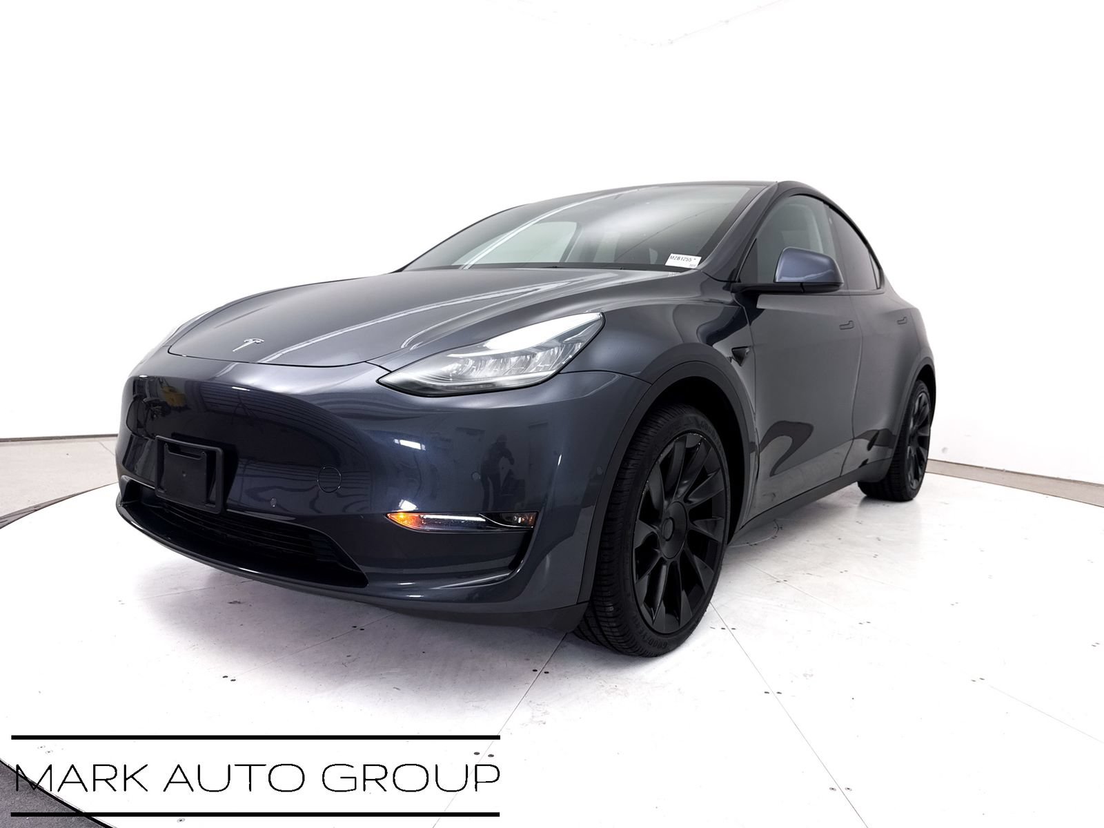 Used 2022 Tesla Model Y Long Range AWD/4WD image 13