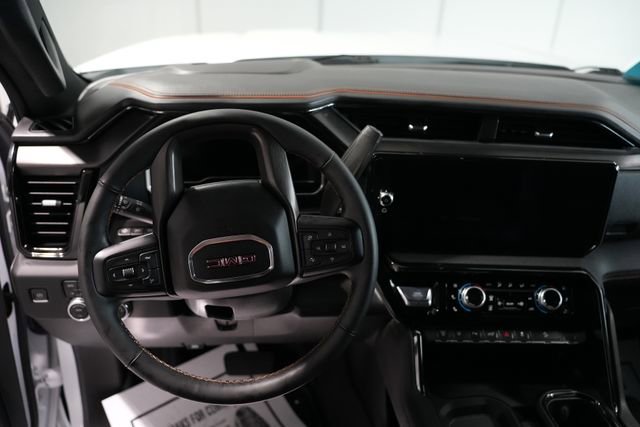 Used 2024 GMC Sierra 3500 AT4 w/ AT4 Premium Plus Package image 16