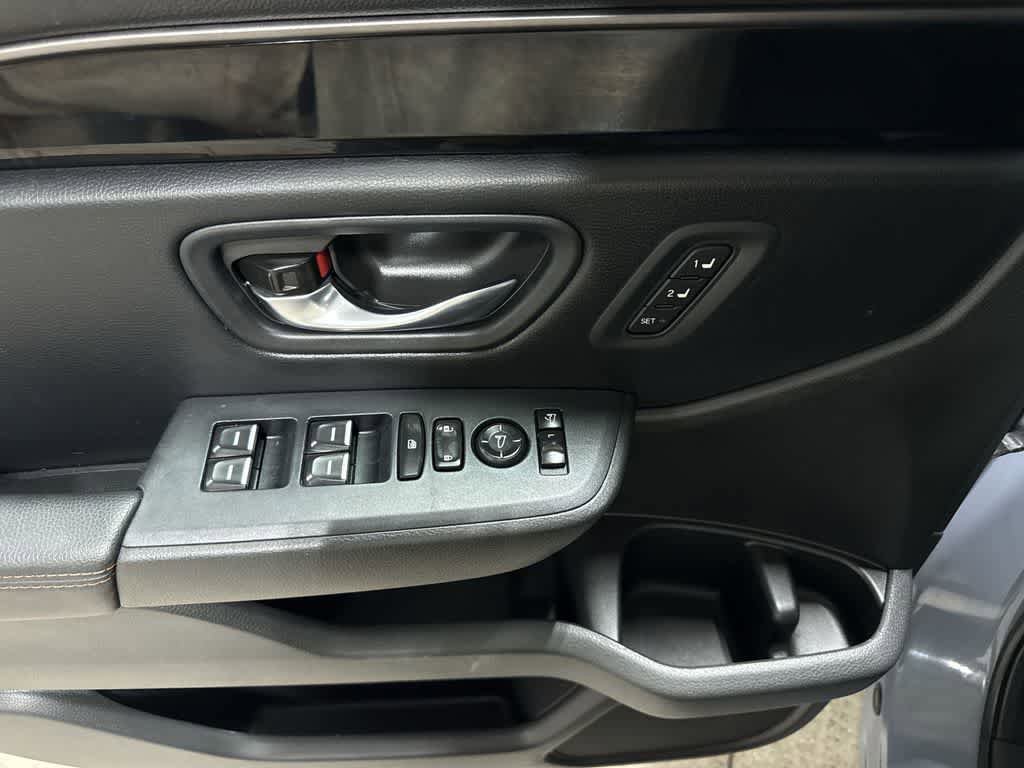 Used 2024 Honda Pilot TrailSport image 23