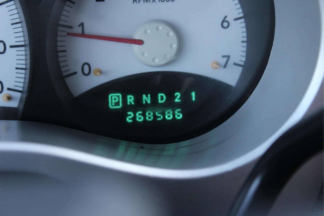 Used 2008 Mitsubishi Raider LS AWD/4WD image 10