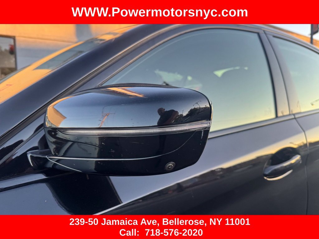 Used 2022 BMW M550i xDrive w/ Executive Package AWD/4WD image 16