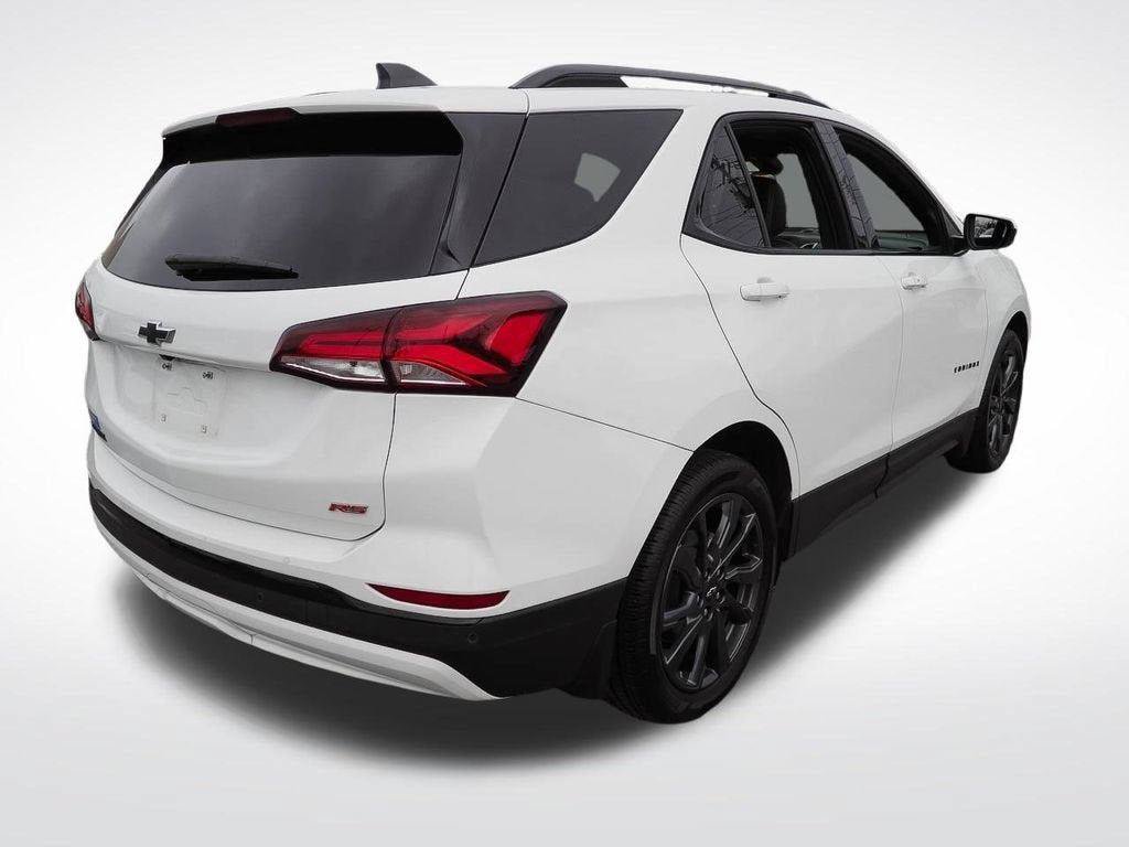 Used 2024 Chevrolet Equinox RS w/ LPO, Floor Liner Package FWD image 7