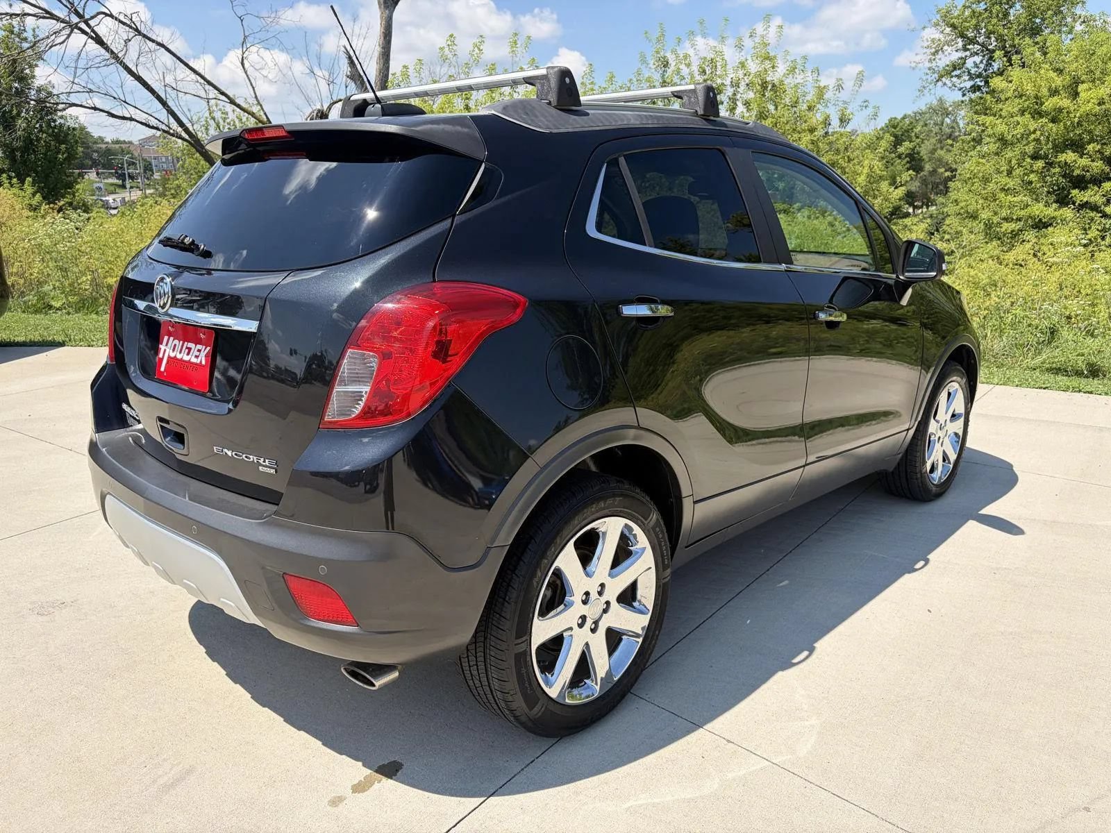 Used 2016 Buick Encore Premium w/ Experience Buick Package AWD/4WD image 7