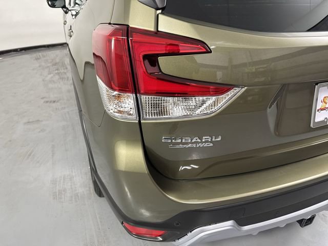 Used 2023 Subaru Forester Touring AWD/4WD image 31