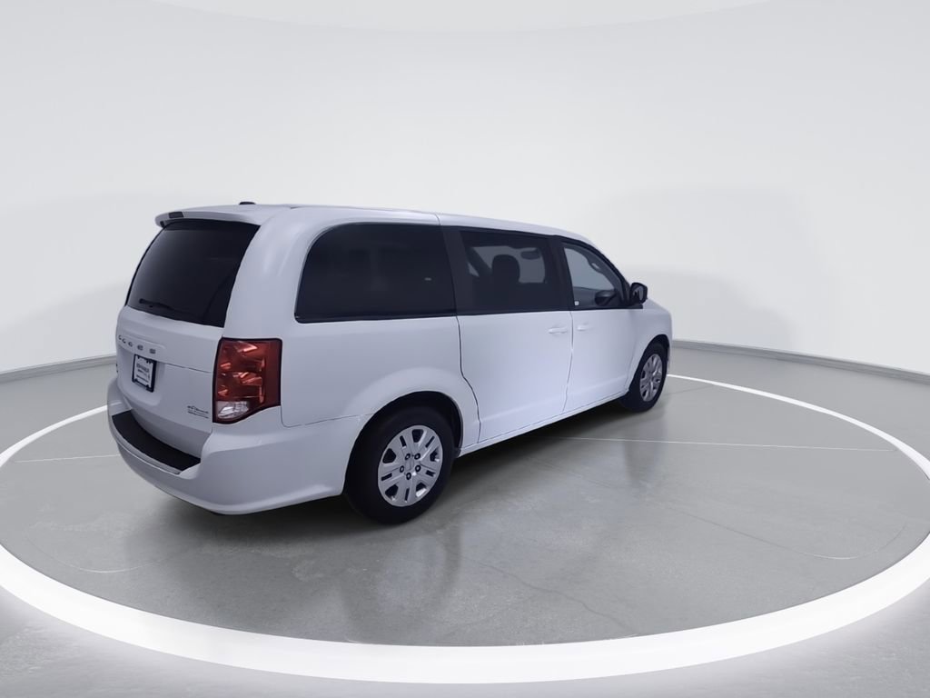 Used 2018 Dodge Grand Caravan SE FWD image 9