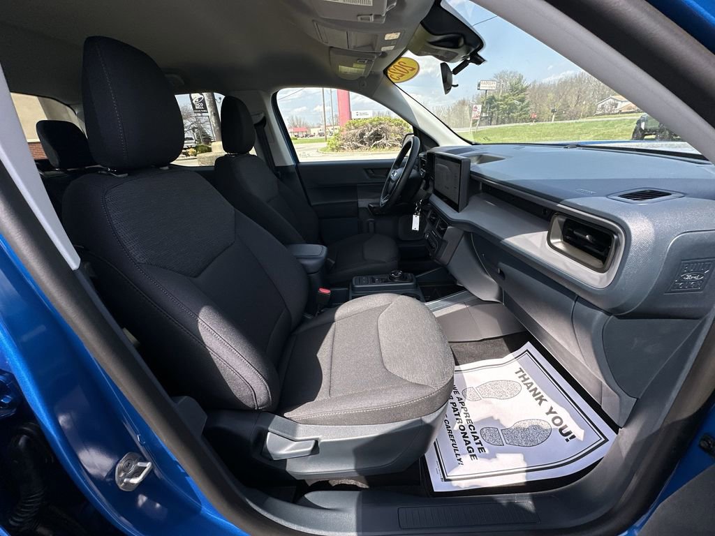 Used 2025 Ford Maverick XL w/ Equipment Group 102A image 23