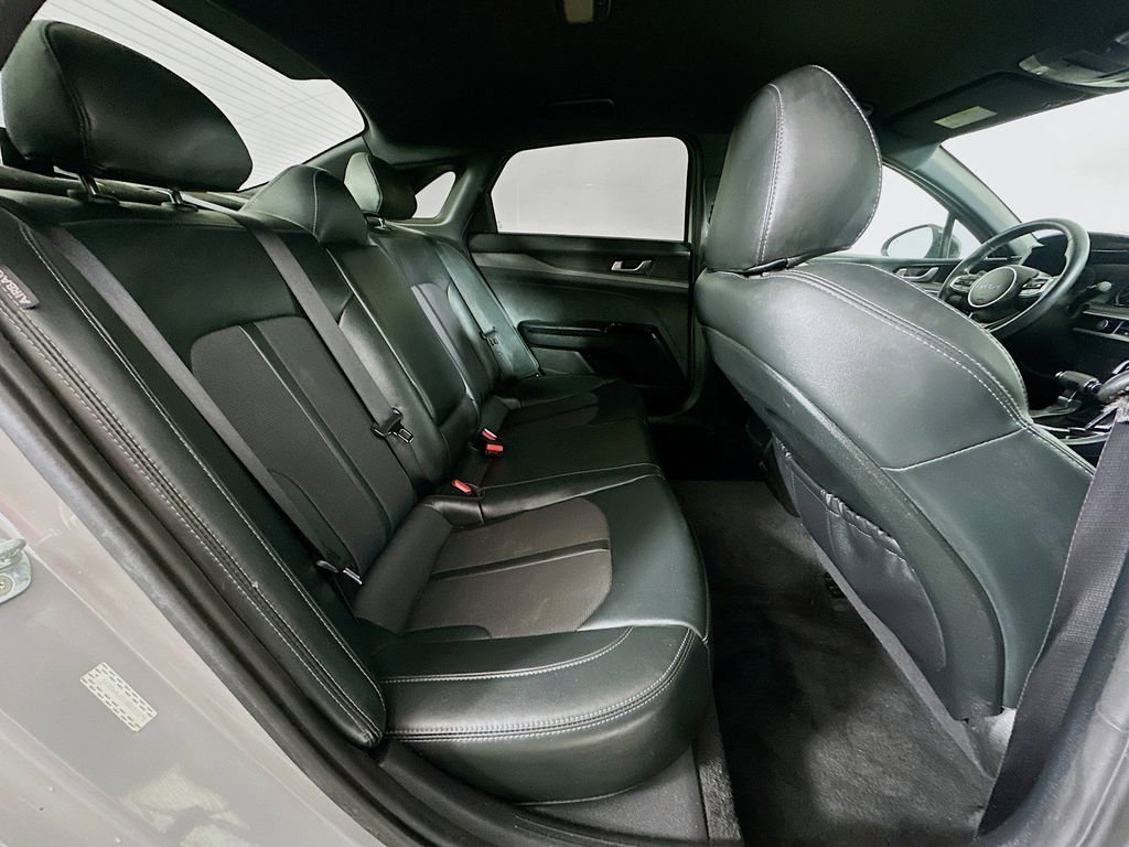 Certified 2022 Kia K5 GT-Line image 8