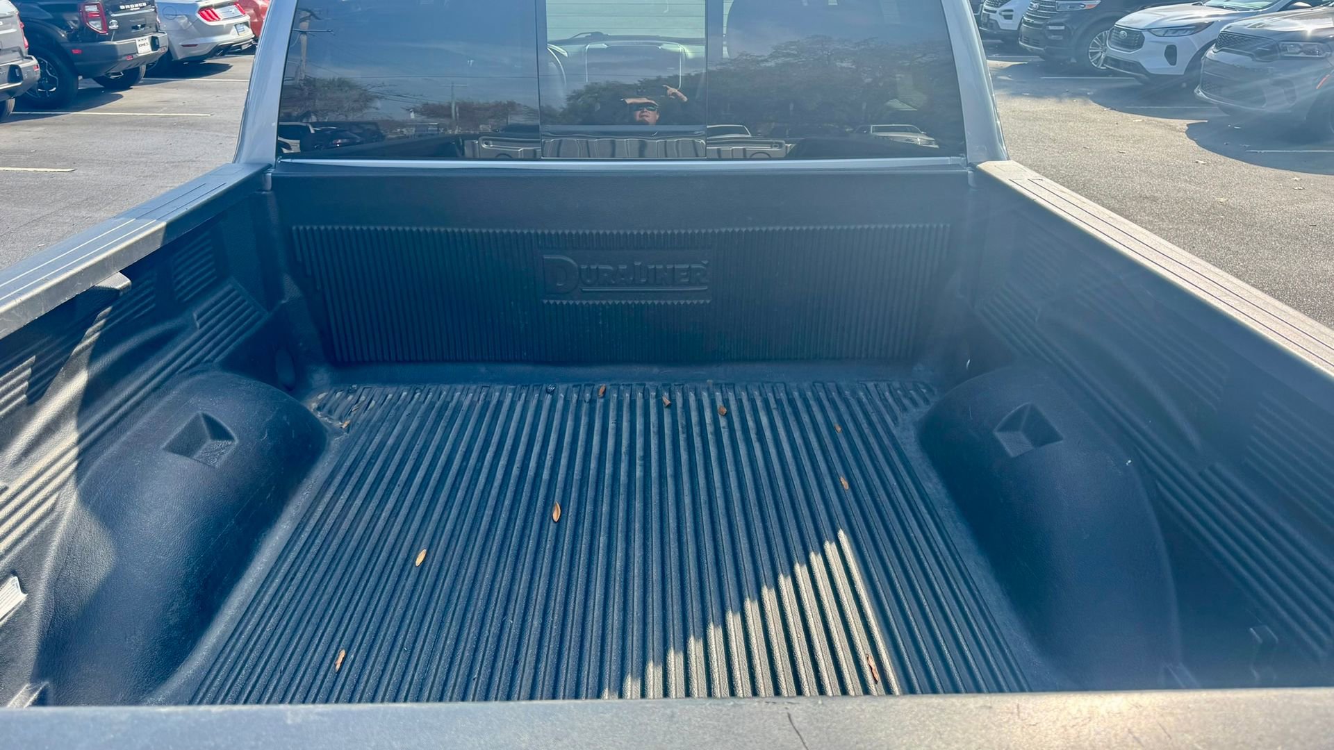 Used 2025 RAM 1500 Laramie image 16