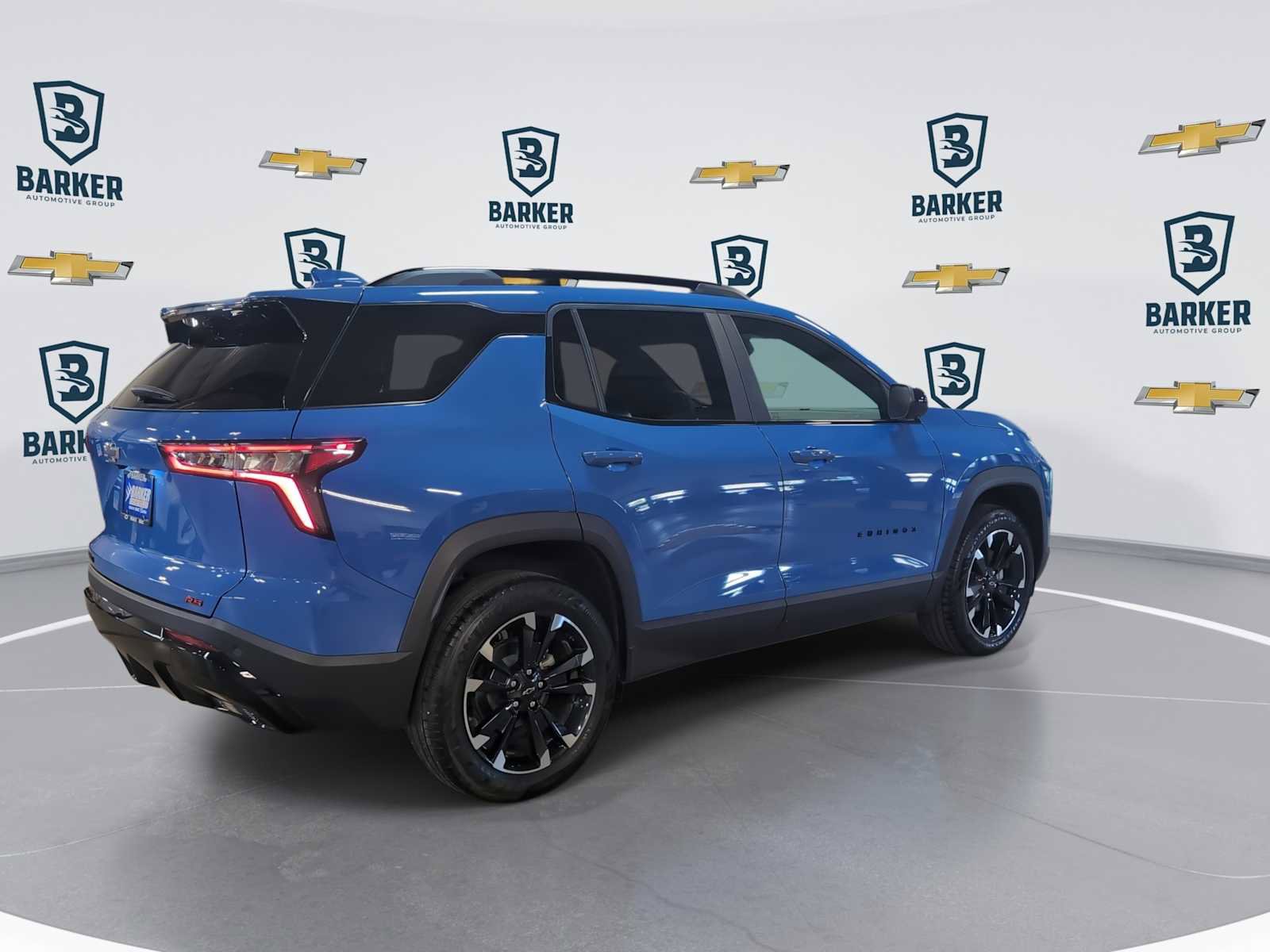 Used 2025 Chevrolet Equinox RS w/ Safety and Technology Package FWD image 8