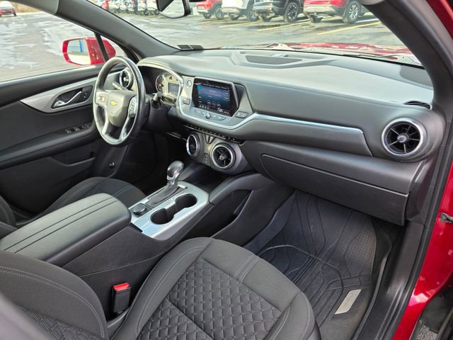 Used 2019 Chevrolet Blazer LT AWD/4WD image 24