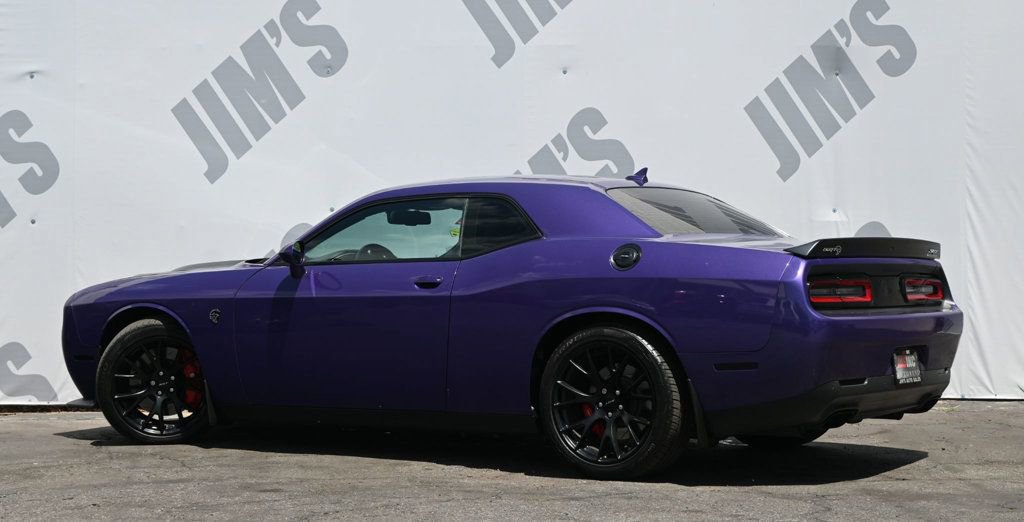 Used 2016 Dodge Challenger SRT Hellcat image 7