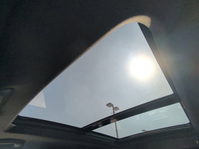 Certified 2022 Cadillac XT6 Premium Luxury image 7