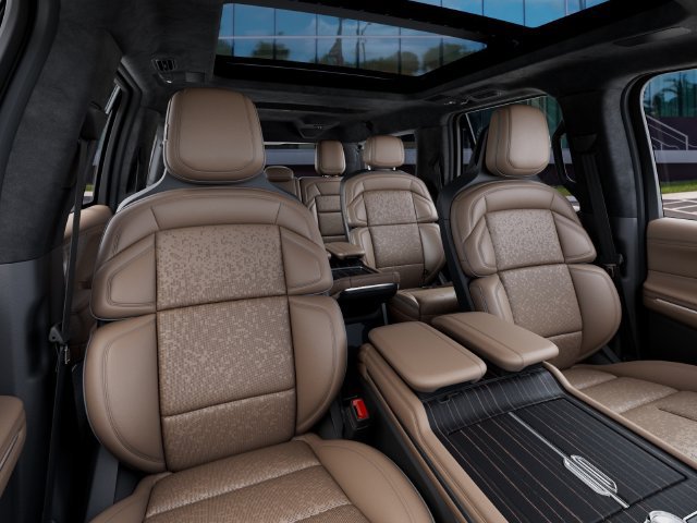 New 2027 Lincoln Navigator L Black Label RWD image 10