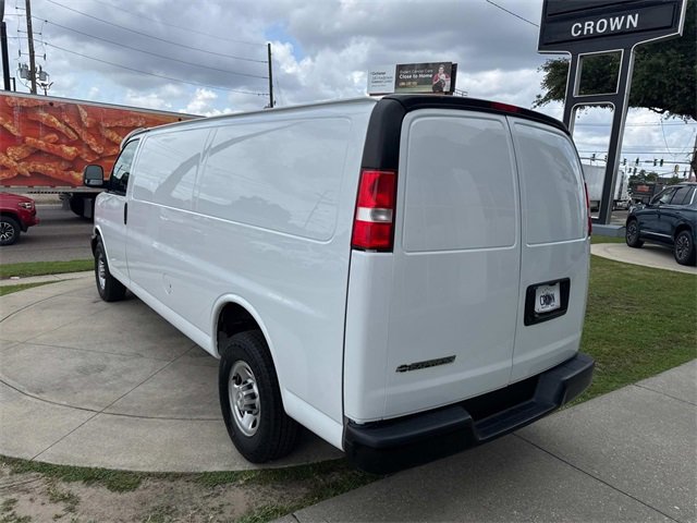 Used 2023 Chevrolet Express 2500 Work Van w/ Driver Convenience Package image 9