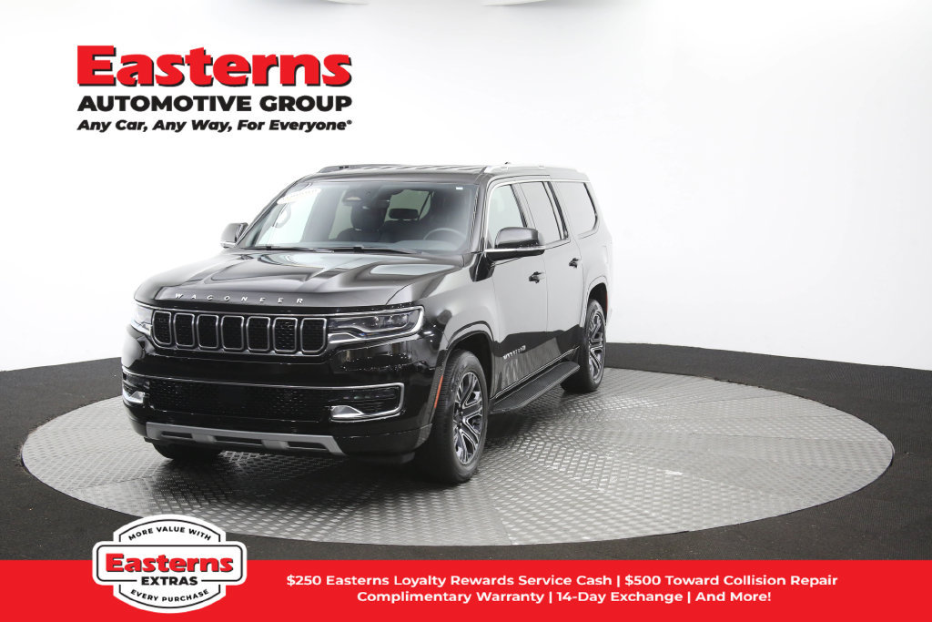 Used 2024 Jeep Wagoneer L Series II w/ Flexible Seating Group AWD/4WD image 59