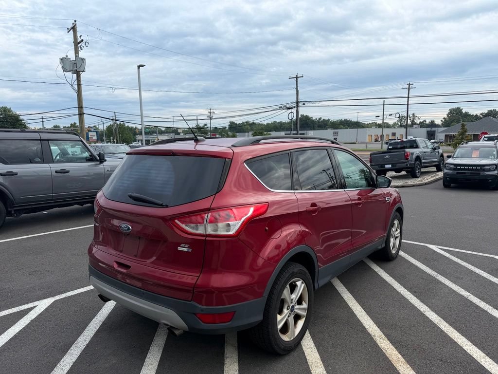 Used 2016 Ford Escape SE w/ Equipment Group 201A AWD/4WD image 7