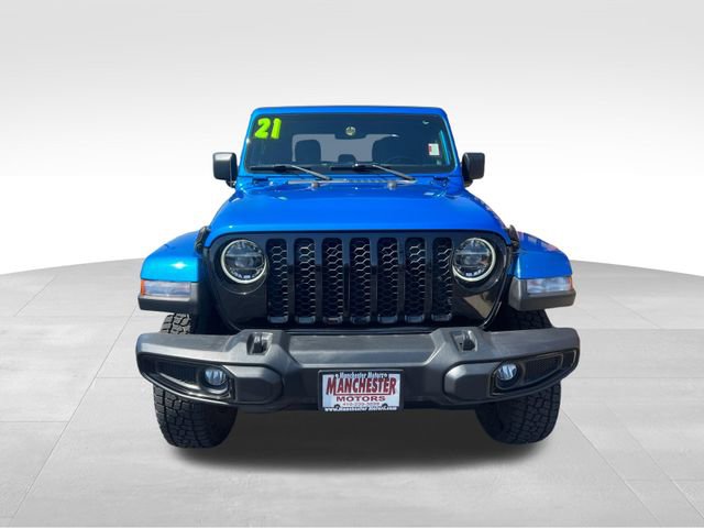 Used 2021 Jeep Gladiator Willys AWD/4WD image 2
