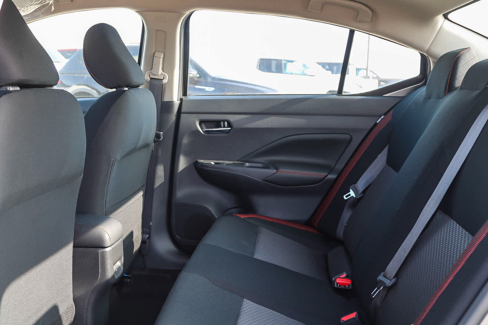 New 2025 Nissan Versa SR w/ Trunk Package FWD image 20