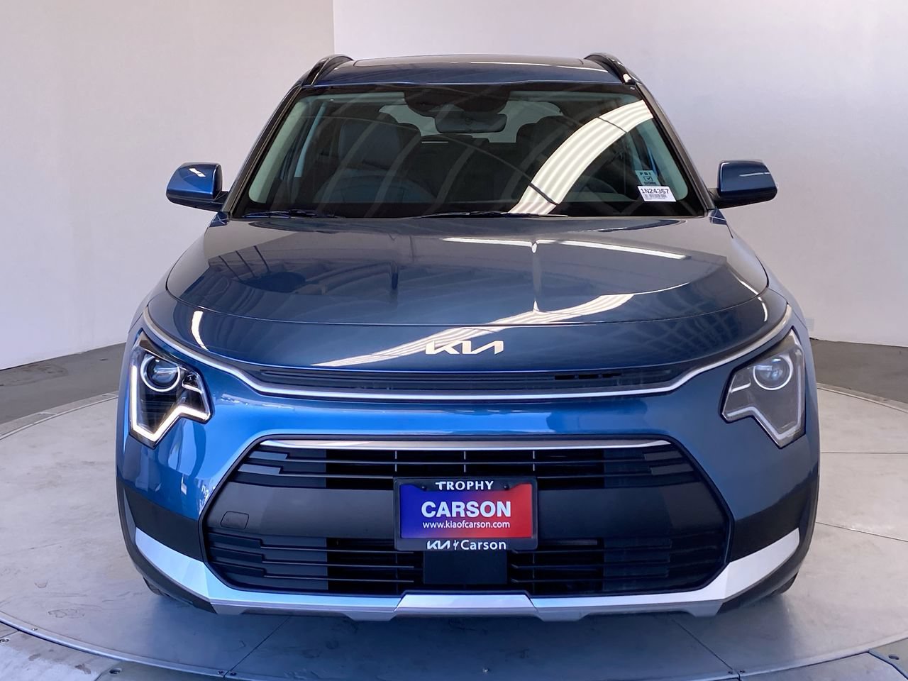 New 2026 Kia Niro EX FWD image 8