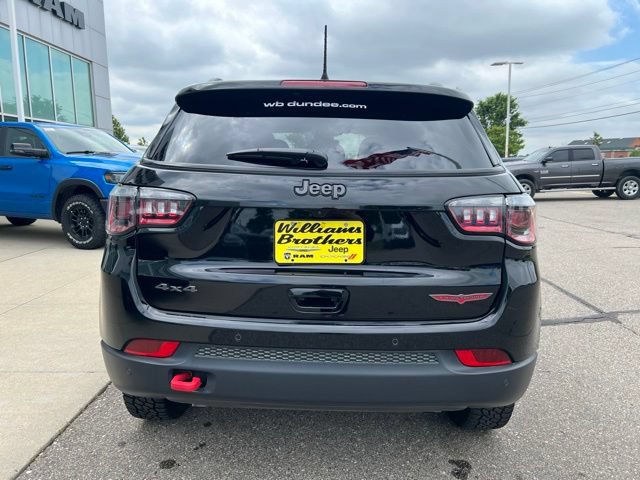 Certified 2024 Jeep Compass Trailhawk AWD/4WD image 7