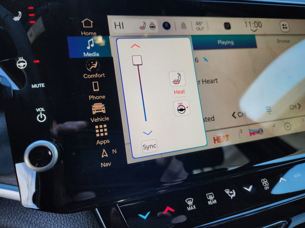 New 2026 Jeep Grand Cherokee Altitude image 14
