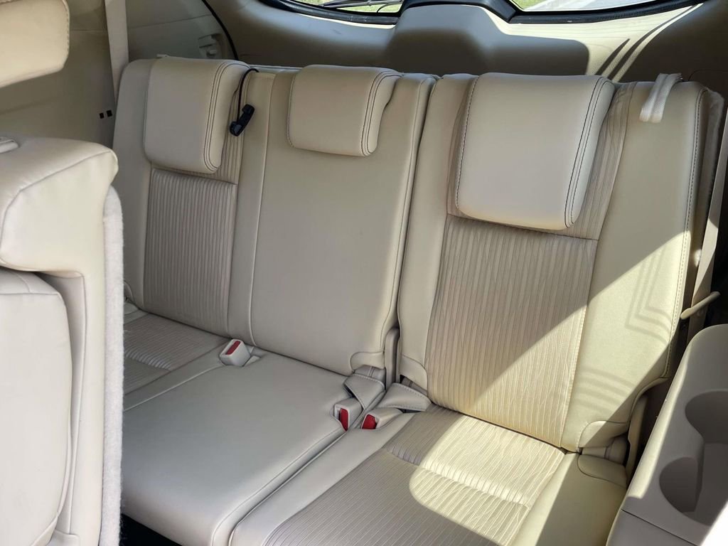 Used 2014 Toyota Highlander Plus AWD/4WD image 11
