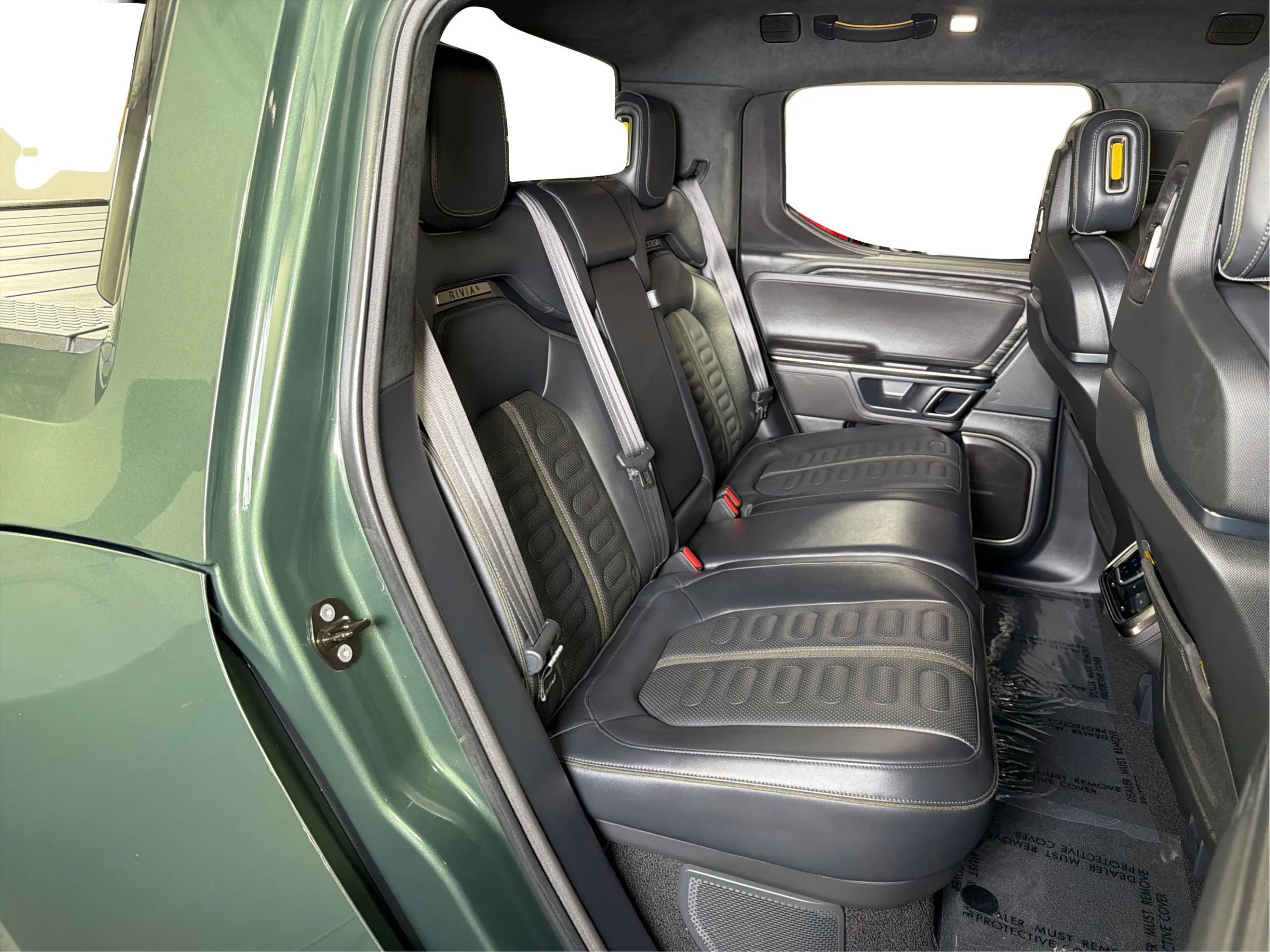 Used 2022 Rivian R1T Adventure AWD/4WD image 25