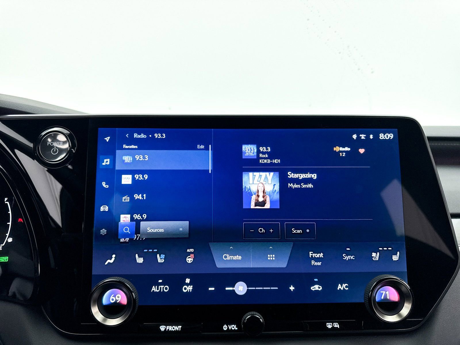 Used 2024 Lexus RX 500h F Sport image 6