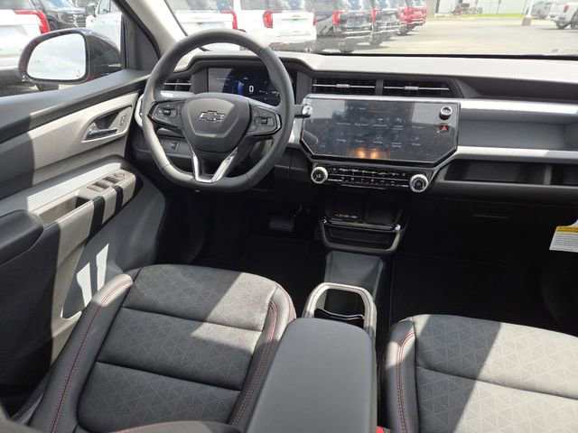 New 2027 Chevrolet Bolt RS w/ Technology Package FWD image 28