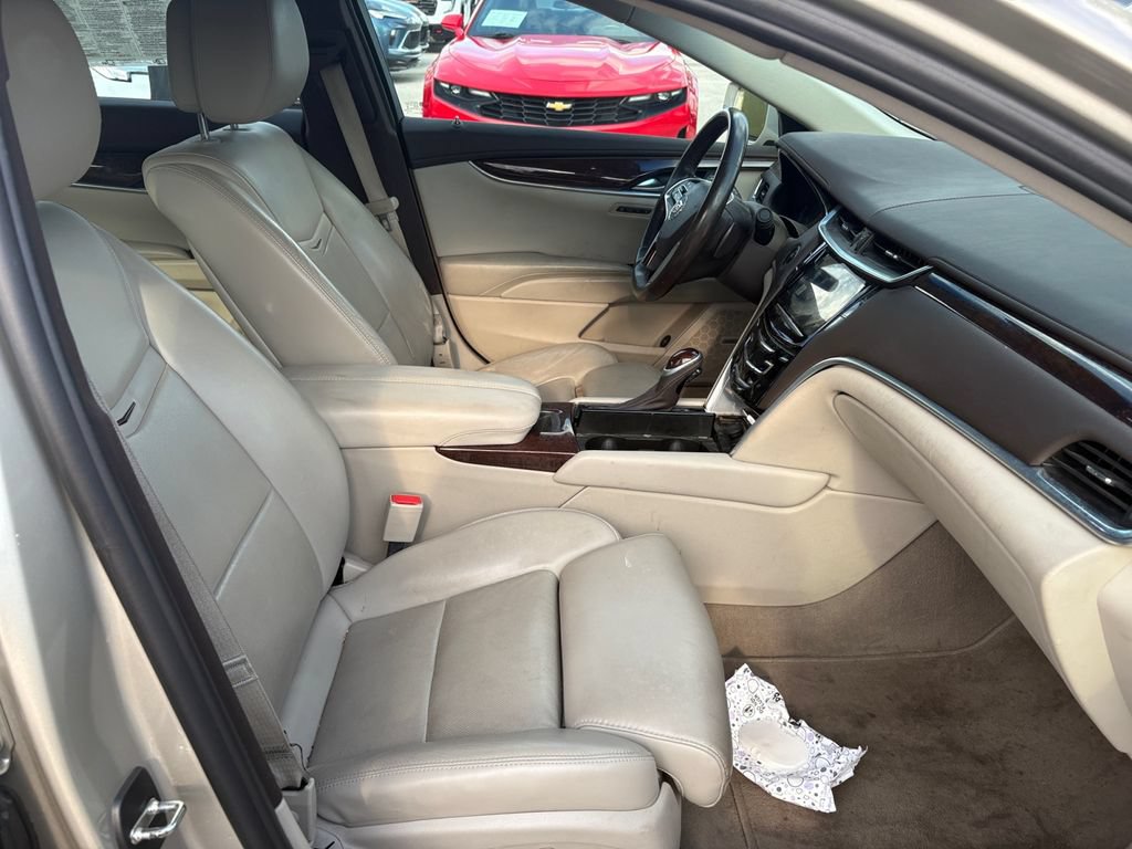 Used 2013 Cadillac XTS Luxury w/ Driver Awareness Package FWD image 33