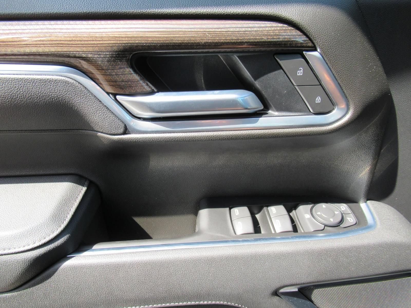 Used 2026 Chevrolet Silverado 1500 LT AWD/4WD image 22