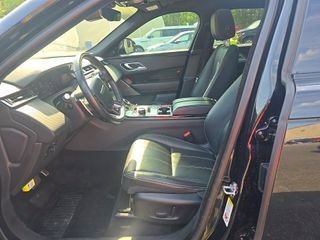 Used 2019 Land Rover Range Rover Velar R-Dynamic SE AWD/4WD image 6